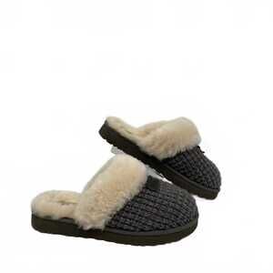 UGG Grey Knit Slippers | Women’s Size 10, Fur Slip-On